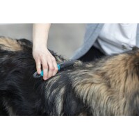 Trixie Fell- Entfilzer gebogene Zinken 18cm diverse Farben